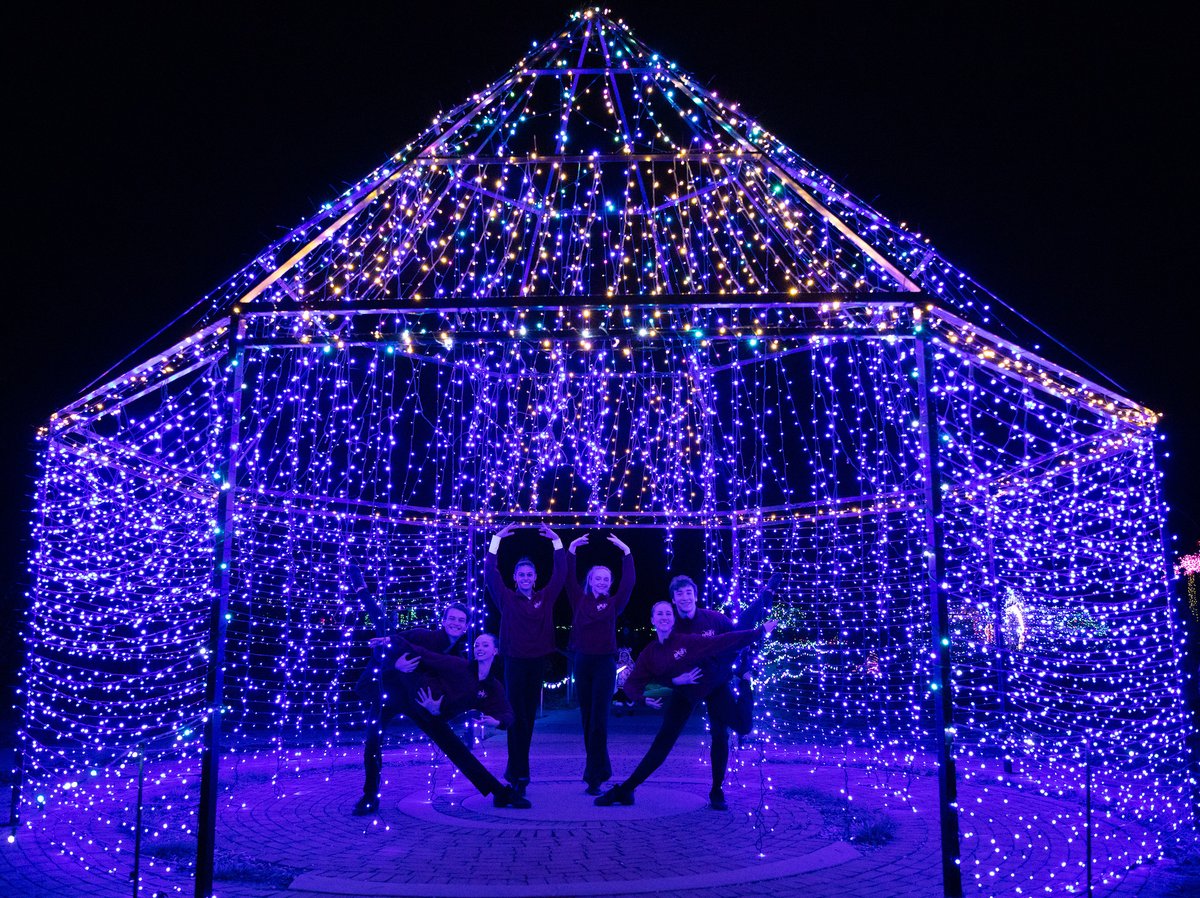 kcballet's tweet photo. Kansas City Ballet's Second Company performed @PowellGardens "Festival of Lights" during its opening weekend Nov. 12-14. What a great way to gear up for the holiday season! The festival goes thru Dec. 30. #KCBSecondCo #KCBallet #holidaysinkc #FestivalOfLights https://t.co/VSZPDXSPfk