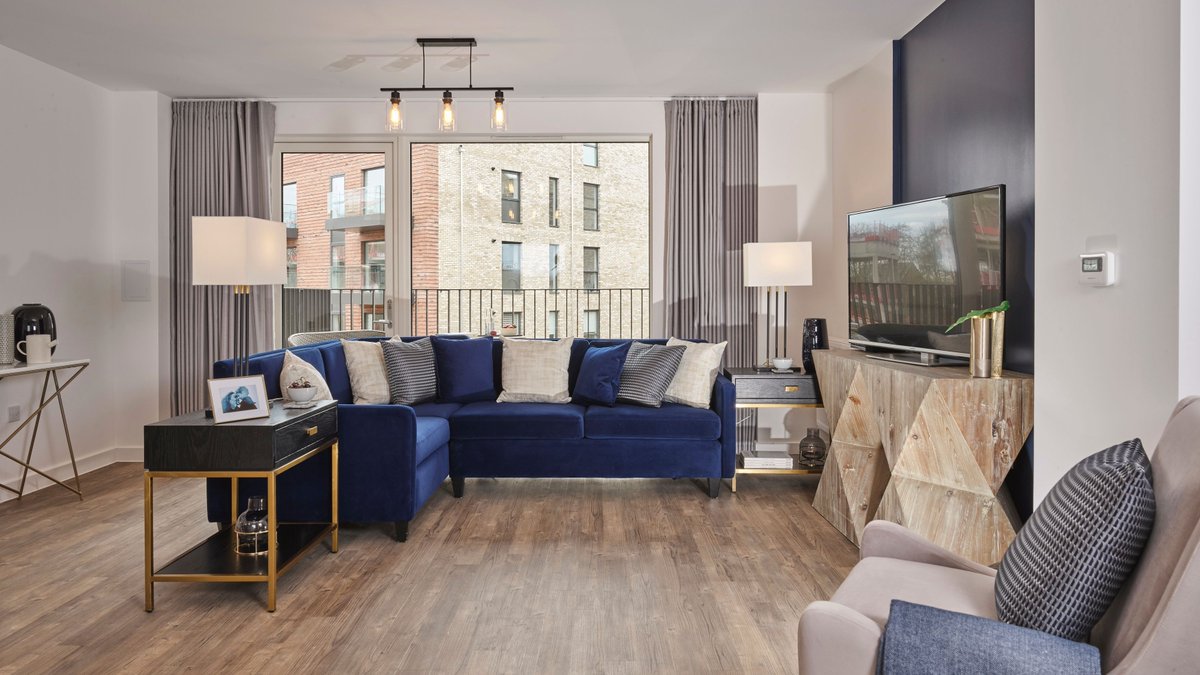 The last remaining properties at Aura: The Final Chapter by @Countrysideprop here at Great Kneighton in #Cambridge mark the last chance to buy at this award winning #neighbourhood. To find out more. bit.ly/3cE948e #newhome #property