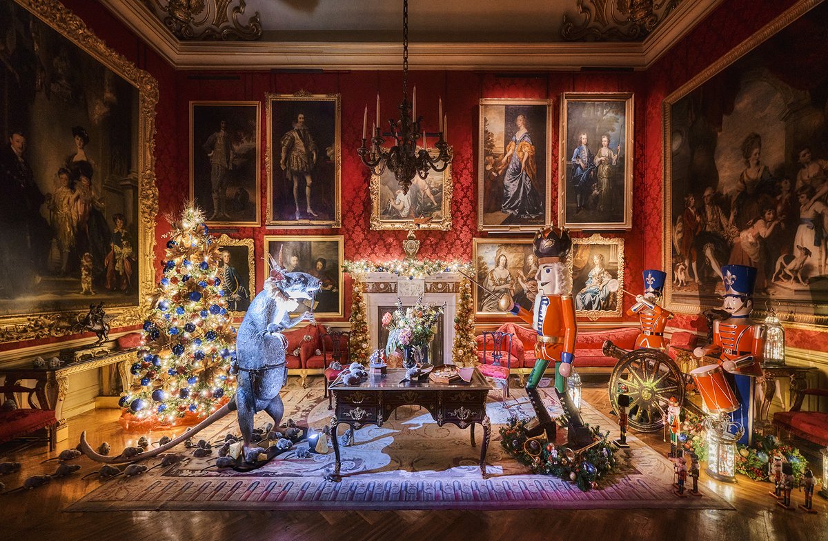 Blenheim Palace tweet media