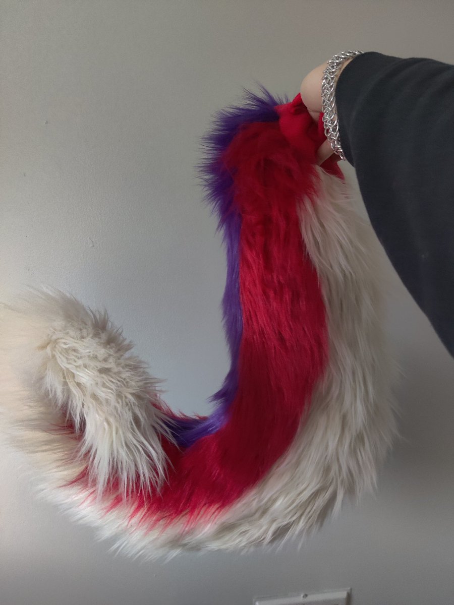 PumaProductionz's tweet image. Hot off the press! It's @KayvoClockwork 's body suit! I had a lot of fun making this suit, the clock on the back was a good challenge for me. My new and improved feetpaw pattern looks awesome and I'm excited to ship this boy out!
#fursuit #furry