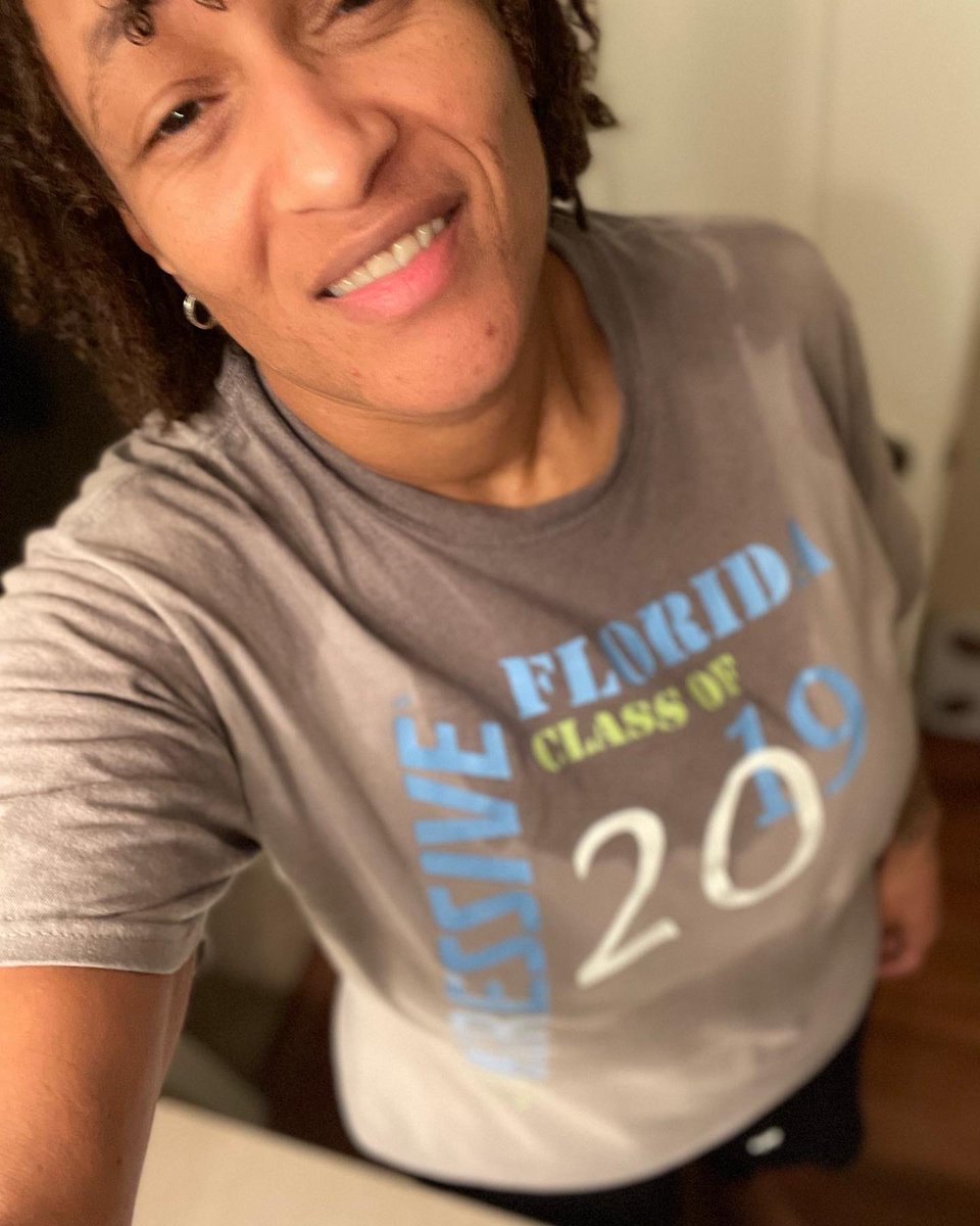 istayampdup's tweet photo. Listen up: Not everyone will see the purpose in your vision and honestly they aren’t meant to hence why it is called your vision. Whatever drives you to move differently than the rest that are following the masses is ok. #gdau #getdatassup #FitnessMotivation https://t.co/4nc1oOHRtV