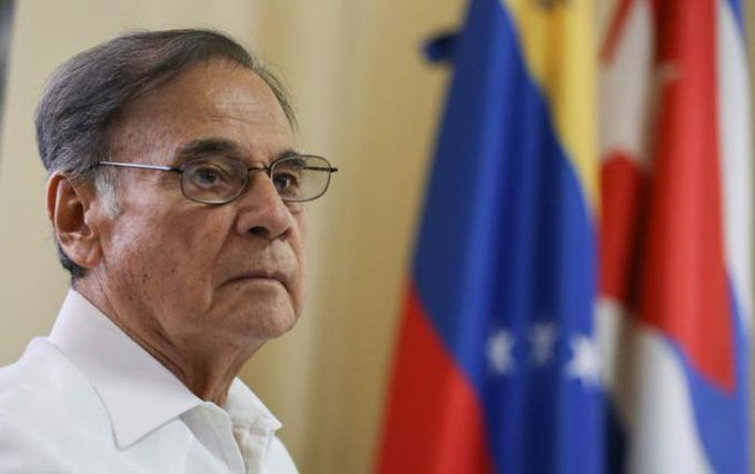 polemicas1's tweet photo. Un conocido empresario nos dijo de Ali Rodriguez Araque.."A ese señor nunca pudimos llegarle, ni con regalos, invitaciones, con nada, era demasiado jodido, ni el telefono nos atendia"..Era INCORRUPTIBLE, como debe ser un Revolucionario, lo recordamos hoy a tres años de su siembra https://t.co/tExJwBZy8j