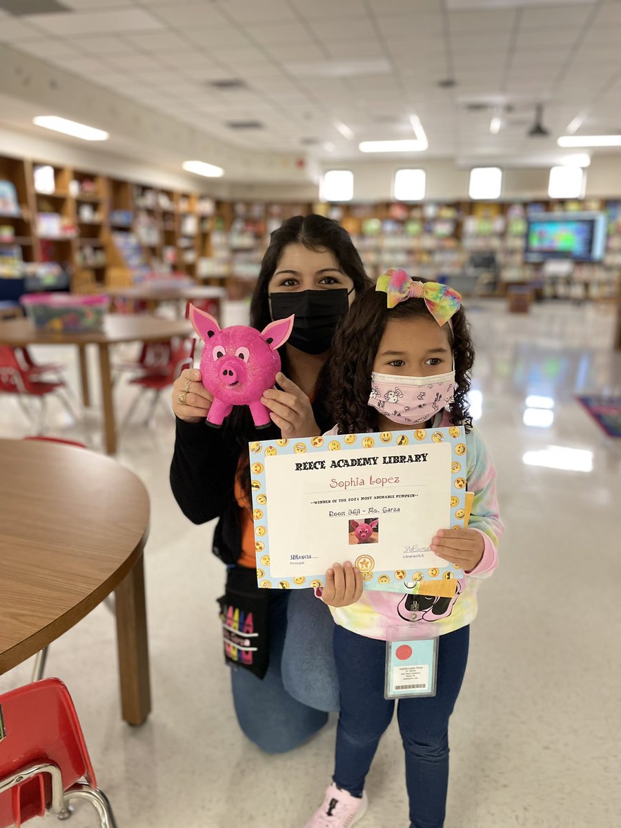 Pumpkin Harvest Contest Winners <a href="/ReeceAcademy/">Reece Academy AISD✨</a>   Thanks to all the creative students &amp; teachers who all had amazing pumpkins. 🎃Winning categories - bookish; creative; adorable. Students received a certificate &amp; <a href="/Scholastic/">Scholastic</a> book! #ReeceStarsShine ✨<a href="/aldinelibraries/">Aldine ISD Libraries</a> 📚