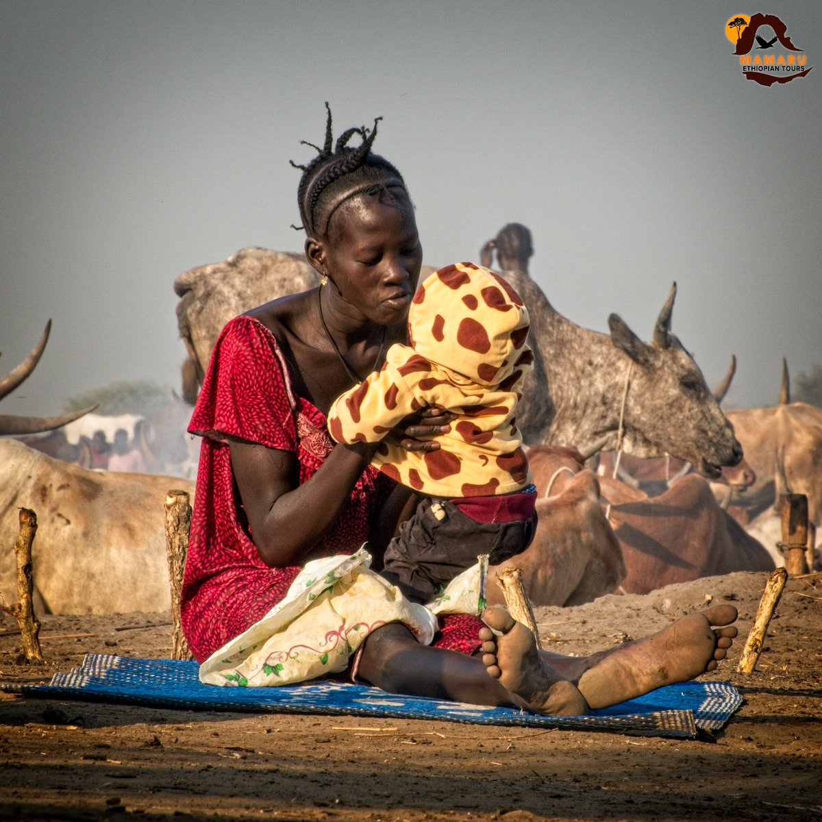 MamaruEndris's tweet photo. ‘Mothers Love’ Gambella Nuer Tribe, Ethiopia.
#Ethiopia #gambella #nuer #nuertribe #gambla #gambellaethiopia #gamblaethiopia #ethiopiagambella #ethiopiagambla #travelafrica #travelethiopia #culturetraveler #amazingafrica #amazing_africa #mother #motherlove #motherslove #mamaru https://t.co/jFRfSFCJzW