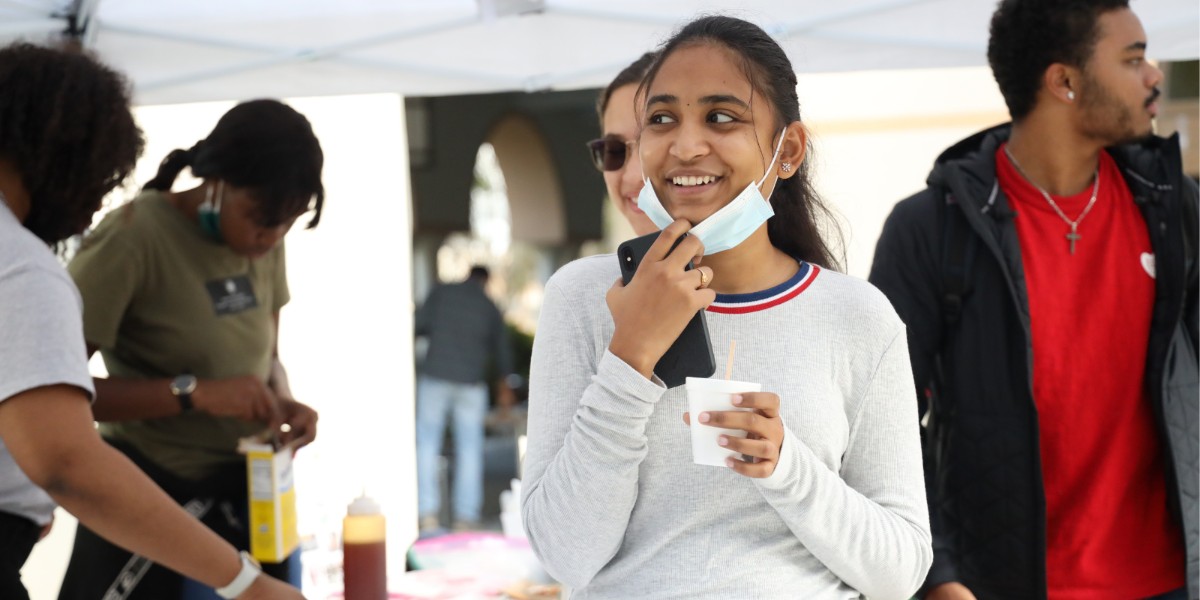SaintLeoUniv's tweet photo. This week, we celebrated #InternationalEducationWeek. The Center for Global Engagement, the Intercultural Student Association, and Dining Services presented workshops, webinars, and culinary experiences to spotlight our students who represent over 100 countries around the world! https://t.co/iZVv7nL5wA
