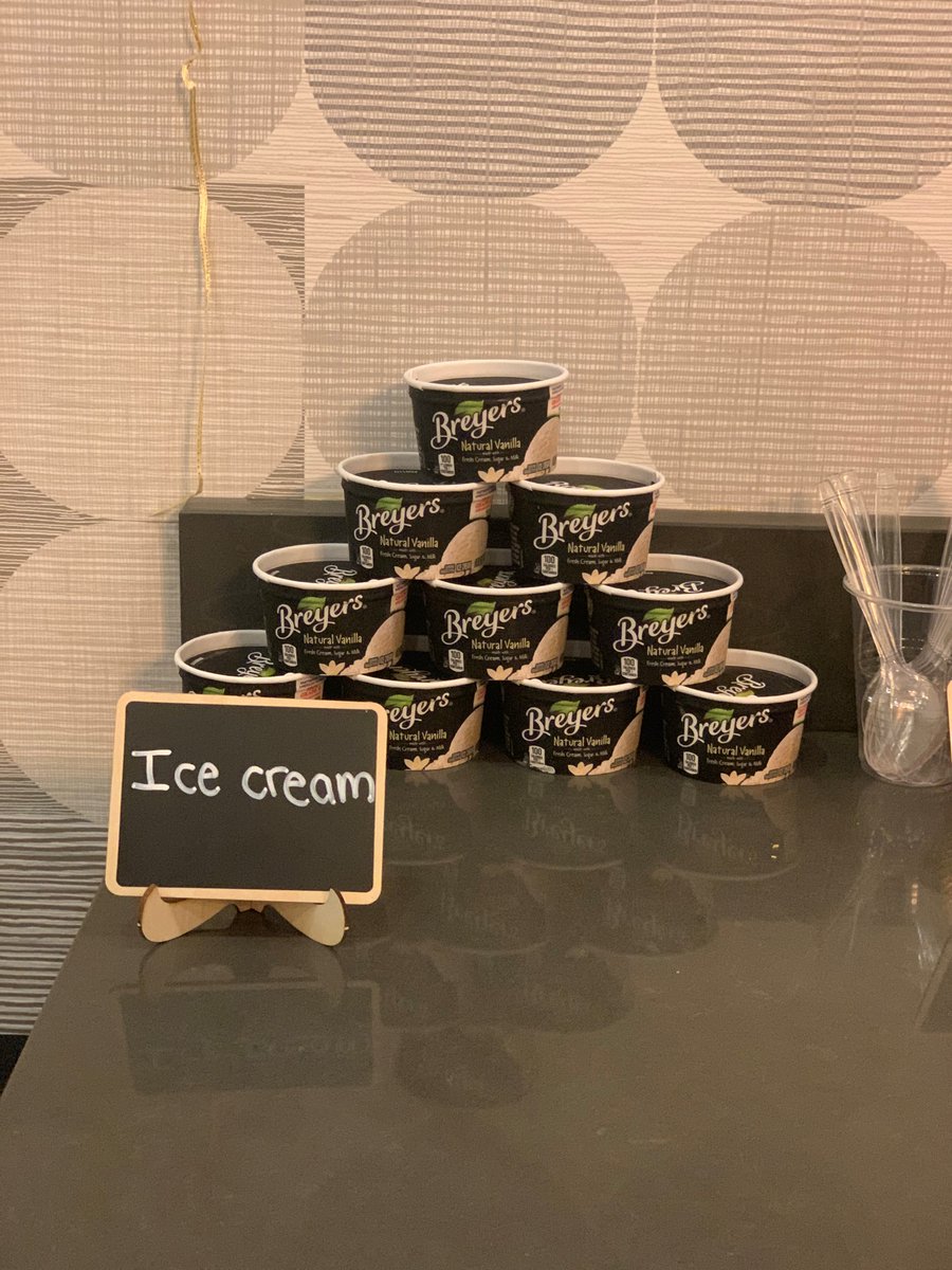 AltaSurf's tweet photo. Our pie night was a sweet success! Thank you to everybody who stopped by! https://t.co/lW2onh0QBq