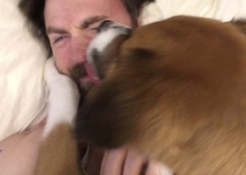 keeryisms's tweet photo. these pictures of chris and dodger >>>>> https://t.co/psFAoqxWWG