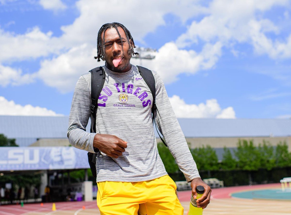 LSUTrackField's tweet photo. 🐿

Sean Burrell’s U20 World Record in the 400m Hurdles (47.85) has been officially ratified! https://t.co/1HcwsnHhJt