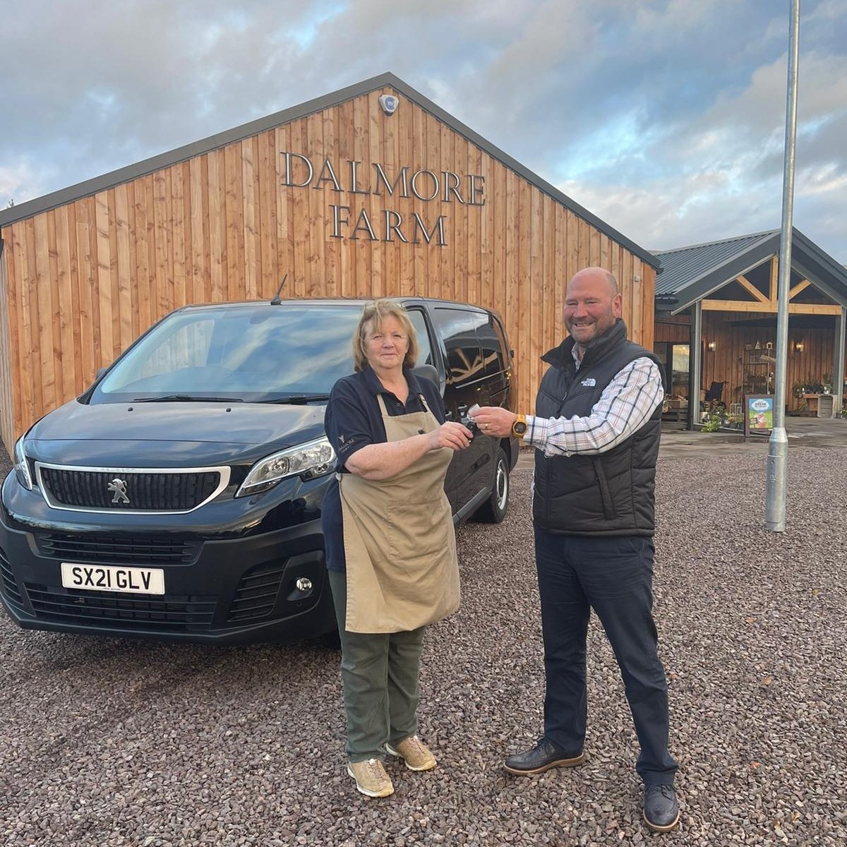 A massive thank you to Ken's Garage for their amazing service after we were recently let down. Not only have they sourced us a brand new #peugeotexpert for the New Year, they have saved the day loaning us one of their demo vans
.
#localbusiness #amazingservice
@PeugeotUK @K6TY