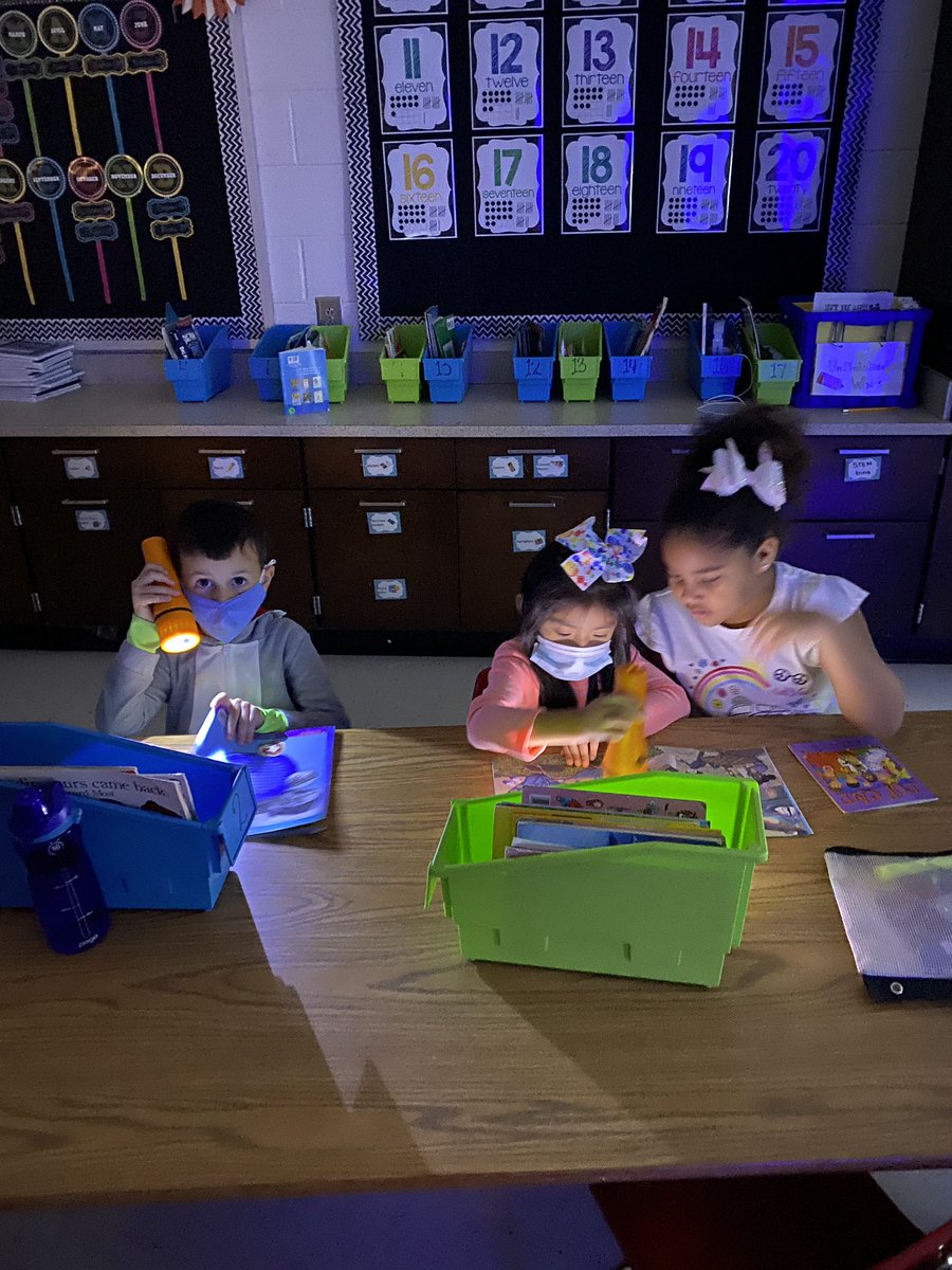 Thankful for reading day has been great so far! We have visited other first grade rooms, had a visit from <a href="/JohnsCreekPD/">Johns Creek PD</a> K-9 officer Pandora, and now we’re doing a little flashlight reading 📖 #thankfulforreadingday <a href="/DolvinES/">Dolvin ES</a> @kpcooke