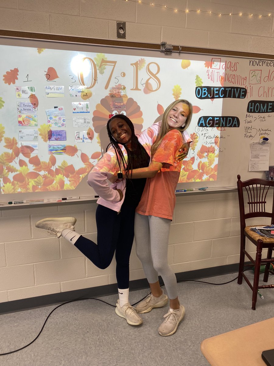 AlisonDParker's tweet image. Thanksgiving Breakout fun….practicing close reading skills while learning about Thanksgiving history! These kids are thankful they don’t have to spend all of Thanksgiving break with me @BerryMiddle