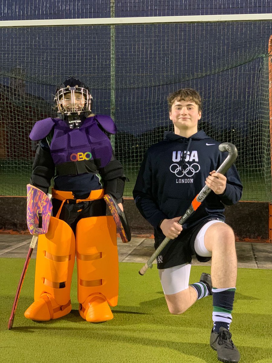 AKSSport's tweet image. Thank you to our Yr11 hockey keeper Cam M for giving up his time tonight, to coach our newest Prep School hockey keeper, Katie W #passingontheknowledge @AKSSchool