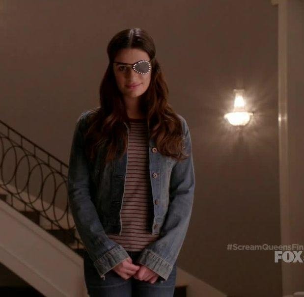 Henrysouzah's tweet photo. A revelação da ex-Glee (cujo eu tenho ranço até hj) como a assassina da 1 temporada foi muito óbvia, desde o 2-3 episódio dava pra perceber que era ela, e na própria abertura já revelava tudo

nem um bom mistério esse vi4do do Ryan Murphy sabe fazer direito
#ScreamQueens https://t.co/nDppqueiX4