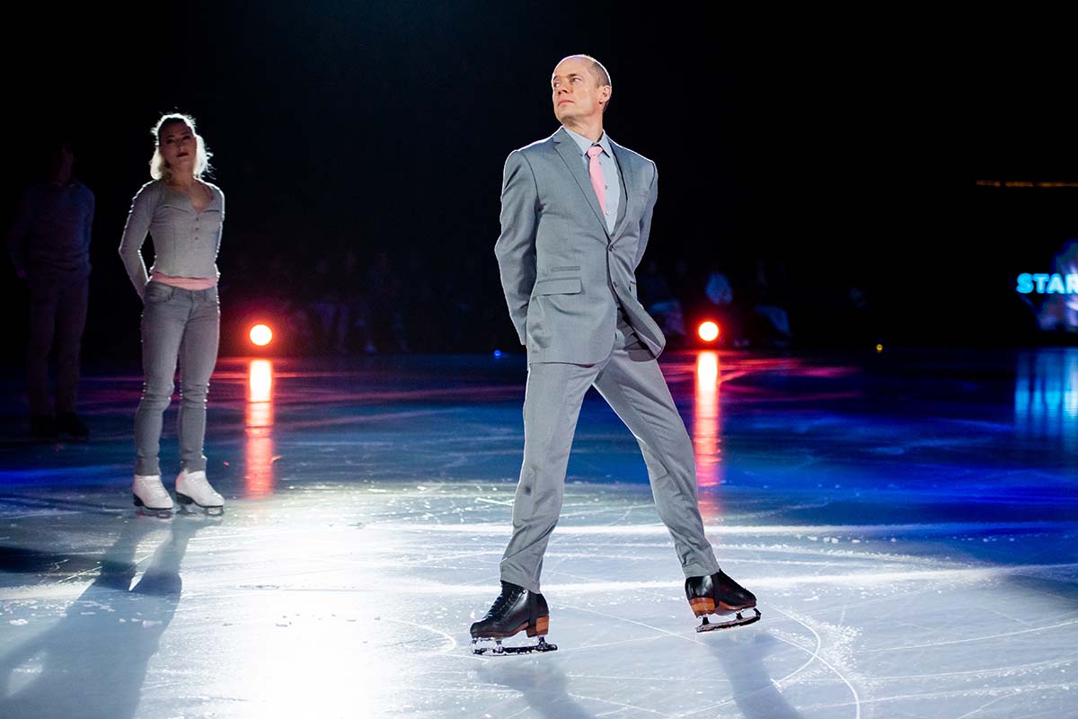 Keystone_Centre's tweet photo. 4-time World Champion Kurt Browning headlines a star-studded cast of skaters at the upcoming Stars on Ice "Holiday" show, live in Westoba Place, Dec 29.

Get your tickets now at https://t.co/EWtnH20tdt https://t.co/DGVwBOKOnw