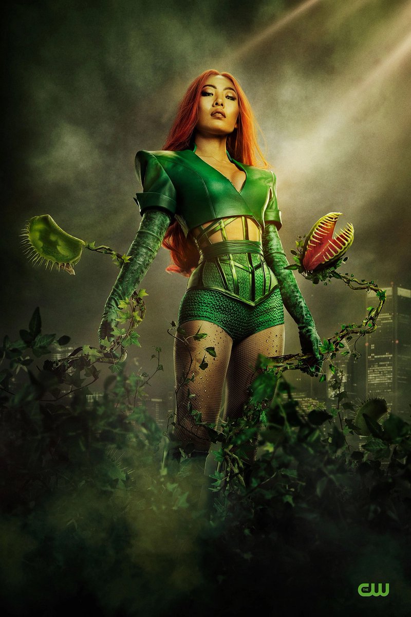 First look at Nicole Kang’s Mary as Poison Ivy in #Batwoman Season 3.