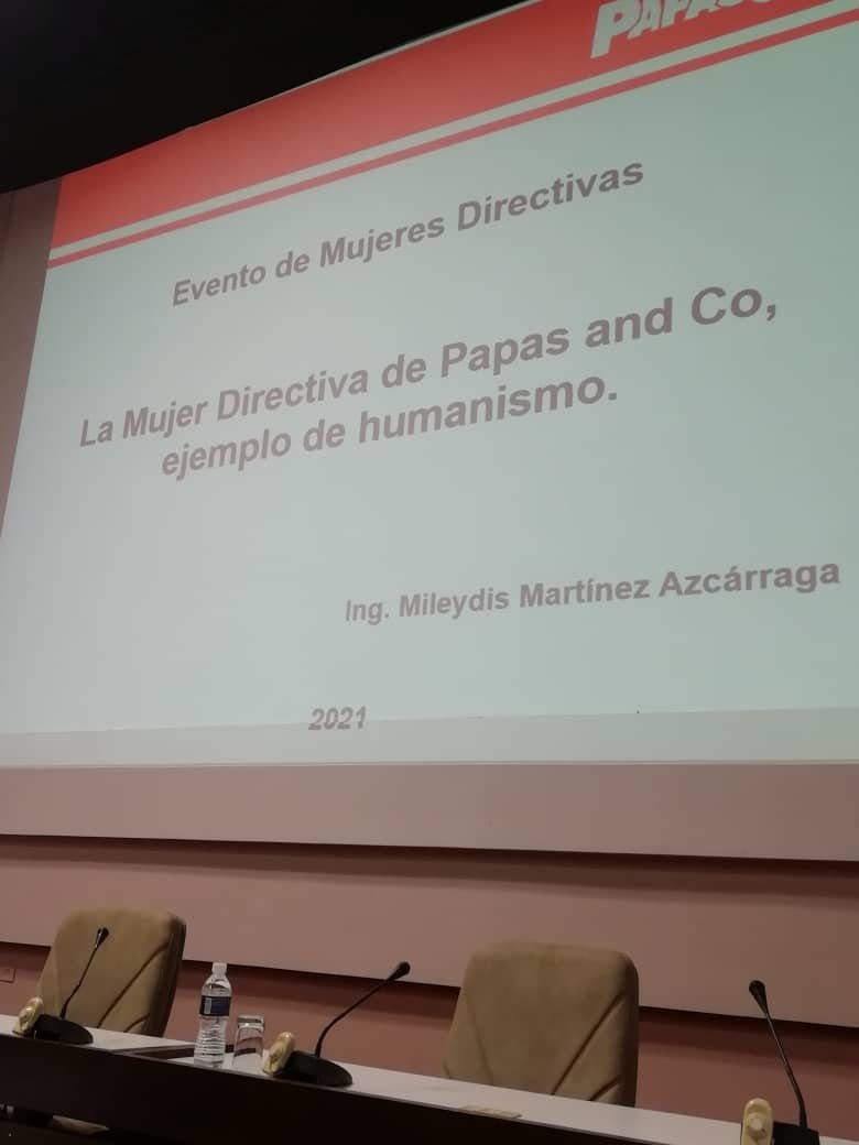PapasCoSA's tweet photo. Presencia de @Papas_Co en el Encuentro de Mujeres Directivas de @coralsacuba con una ponencia sobre los niños sin amparo familiar que generó amplia sensibilidad y debate.
@ManuelSobrinoM
@DiazCanelB 
@minalcuba 
@CubaVive2021 
@ponlecorazoncu https://t.co/jKqVdk52Si