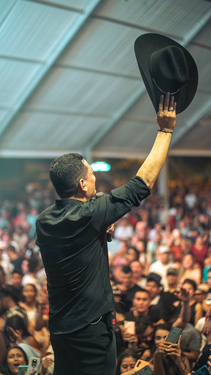 Jhonofre's tweet photo. Yo Era El Amor De Su Vida 

Lanzamiento Hoy 7 PM A Través De Nuestro Canal De YouTube 👉🏻 https://t.co/umBKcb1NDJ https://t.co/u19wTQUmcu