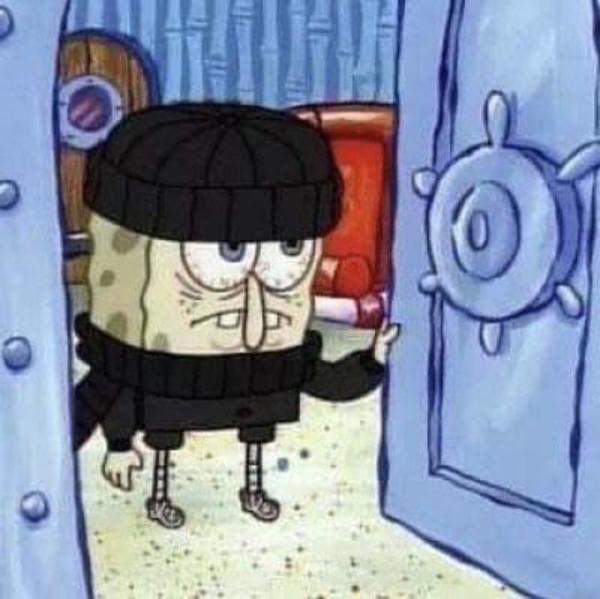 GeneralHuxCore's tweet image. how I feel wearing all black in winter vs what I look like