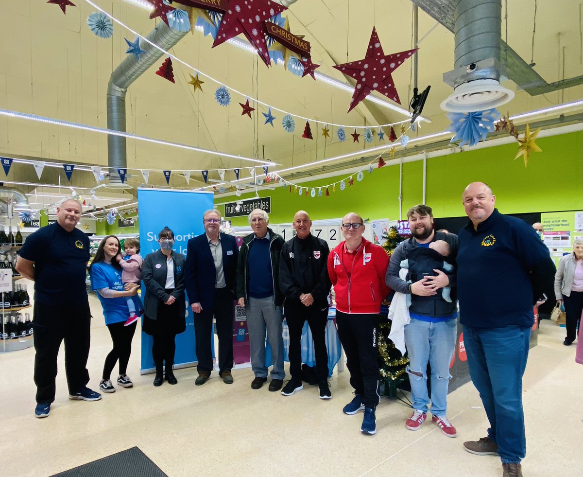 ElEdrissi's tweet photo. Had a  fun time celebrating our local causes pay out day. £19721.66 in total 🎉🎉@lisaboyce7 @JackWcoop @AlisonGladwin1 @coopuk https://t.co/JrgqzvhXXI