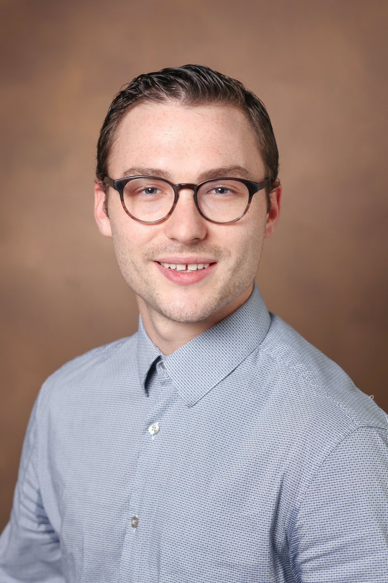 Vanderbilt Center for Structural Biology (@vanderbiltcsb) on Twitter photo Congratulations to @i_knowa on winning the 2022 Karpay Award in Structural Biology! Noah presents "DNA Damage: If You Break It, You Fix It" at the MBTP/CSB Seminar on January 18. bit.ly/3Fy4XrW
<a href="/BFEichman/">Brandt Eichman</a> @VandyBioGrad <a href="/VUBasicSciences/">Vanderbilt School of Medicine Basic Sciences</a> Congratulations to @i_knowa on winning the 2022 Karpay Award in Structural Biology! Noah presents "DNA Damage: If You Break It, You Fix It" at the MBTP/CSB Seminar on January 18. bit.ly/3Fy4XrW
<a href="/BFEichman/">Brandt Eichman</a> @VandyBioGrad <a href="/VUBasicSciences/">Vanderbilt School of Medicine Basic Sciences</a>