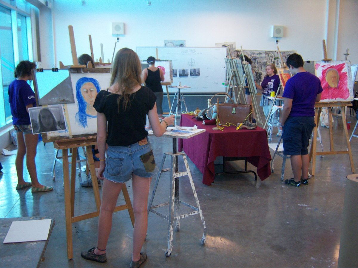 Registration is now open for <a href="/NSCADExtStudies/">NSCAD ExtStudies</a> winter 2022 courses and March break programming. Register before December 1 for a 20% discount! Select the EARLY BIRD discount at check out when registering online or call at 902-494-8224. #NSCADmake
nscad.ca/extended-studi…