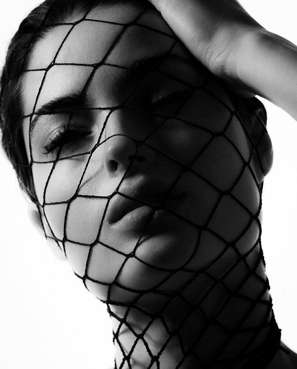 ImBrendanNorth's tweet photo. gm. Reminder that the rise of fashion and portrait photography in this space is inevitable 🦾📸 https://t.co/AfjsA0nTRo