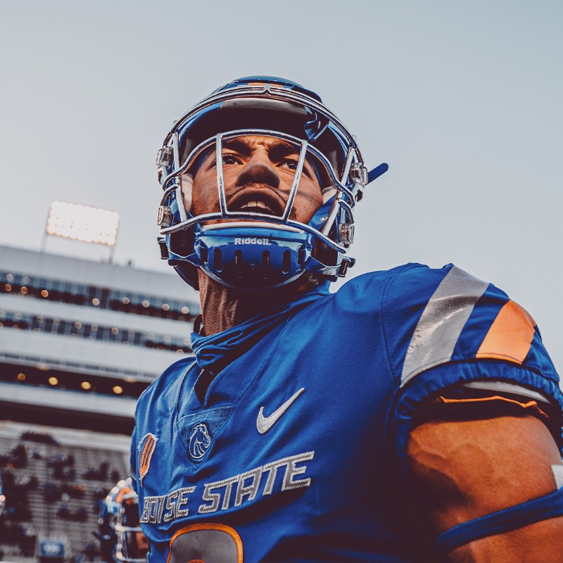 BroncoSportsFB's tweet photo. Congratulations to @rdwhimpey, @qbhank19, @king_khalil2, @HarringtonDonte, and Kekaula Kaniho on being named to the 𝗖𝗼𝗦𝗜𝗗𝗔 𝗔𝗰𝗮𝗱𝗲𝗺𝗶𝗰 𝗔𝗹𝗹‐𝗗𝗶𝘀𝘁𝗿𝗶𝗰𝘁 𝗧𝗲𝗮𝗺 for their combined performances in academics and athletics!