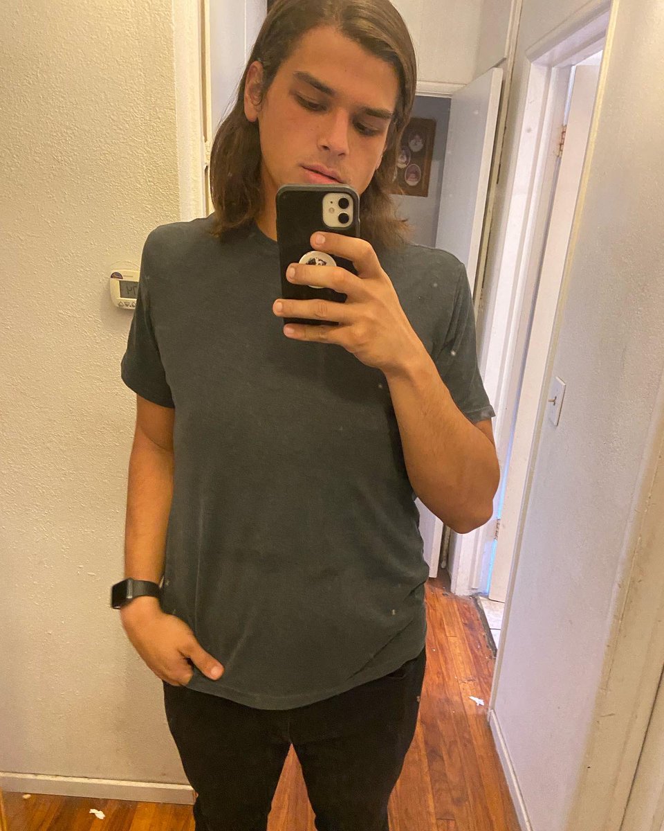 PowChrisol's tweet photo. I have the next 10 days off and I’m looking to help as many people as I can. I sell cheap meal plan and through trial and error a lot of good advice. If you know anyone depressed about their weight please send them my way. Let’s change some lives! #weightlossarmy #getlostweight https://t.co/l3kq72mFFZ
