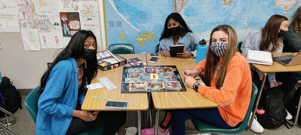 HawkVistaSS's tweet photo. When you work really hard and have earned time to play, you should play! #BoardGameDay #BrainBreak #APPsych #Thankful https://t.co/e3tpX1OEjv