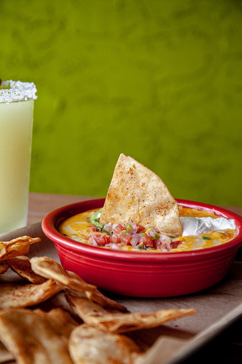 LaFiestaTX's tweet photo. The best way to start a meal, see you soon๐ง
We're open Friday & Saturday: 11am-10pm๐คฉ
#WacoTX | #WacoFood | #WacoRestaurants | #KnowWaco https://t.co/Ep3GLSGjBR