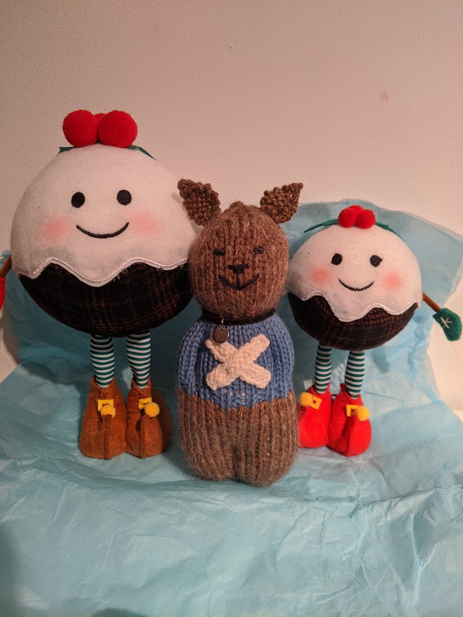K9Scottish's tweet photo. Will St.Andrews mini Kyle be home having Christmas pudding with you and your family?
Bid for mini Kyle in our auction now, email us at scottishpolicek9memorial@gmail.com
Close 12 noon tomorrow!
#FridayFundraiser
#StAndrewsDay
#PoliceDogsOfTwitter
#MiniMascot 🐾 https://t.co/PBRVCWc1L7