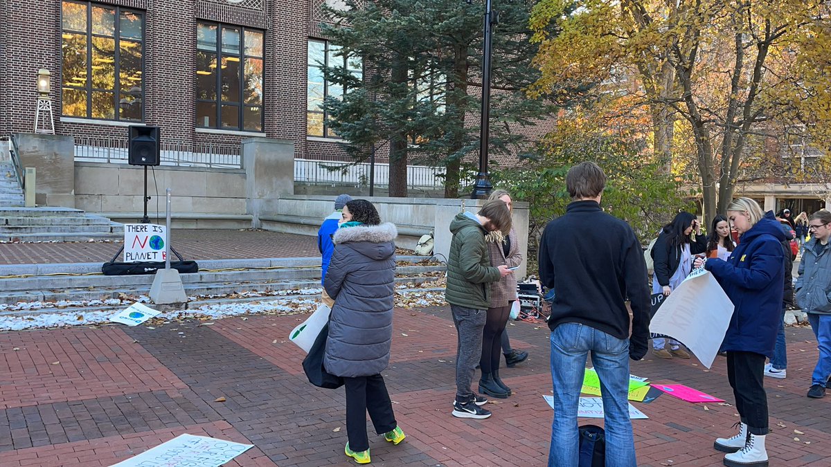 Reporting with <a href="/michigandaily/">The Michigan Daily</a> on a student strike happening on the Diag today. Students are walking out of class to push for accountability and transparency from <a href="/UMich/">University of Michigan</a> on climate and sexual misconduct policies. Follow along for updates!