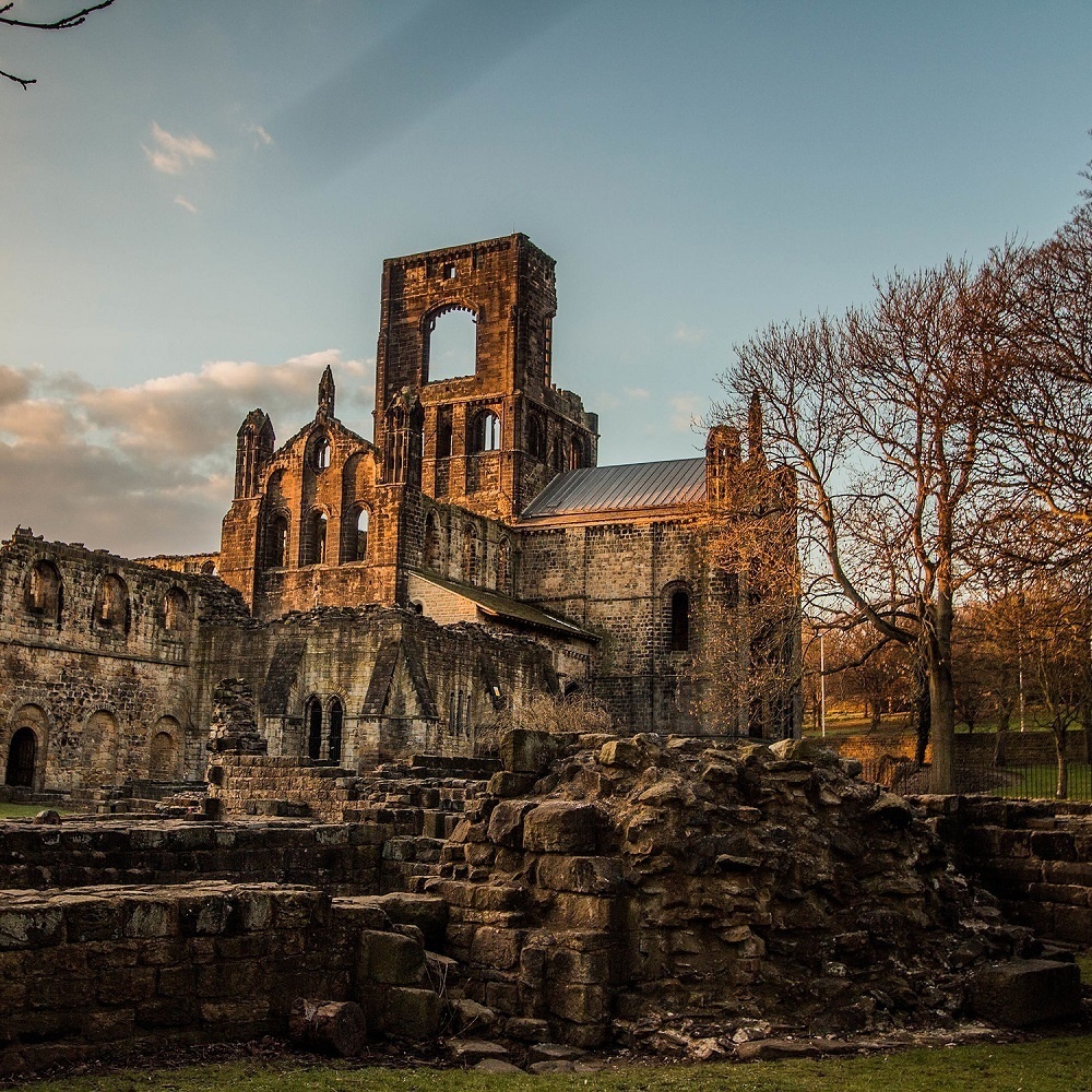 Looking to explore more of West Yorkshire this weekend? Here is a 48 hour itinerary to help guide you through the local area of our wonderful county! 👉 orlo.uk/NNF3B

#EnjoyWestYorkshire #ExploreLeeds #VisitLeeds