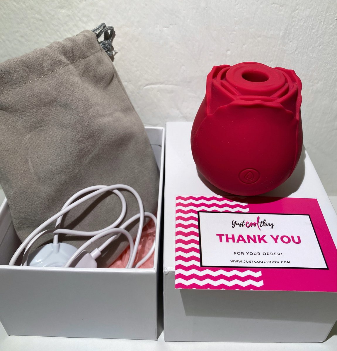 The Rose Toy 🌹 Discreet and Luxury Package SHOP NOW:  https://t.co/iWd7RzLgEH #rosetoy