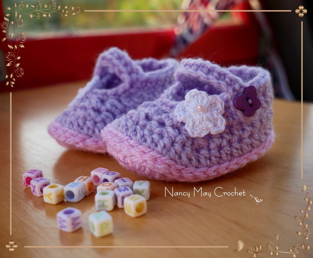 NancyMayCrochet's tweet photo. Super cute #babyboots @CanalTraders #crochetbaby #maker #mypattern #buyitoffaboat #licensedrovingtrader https://t.co/PA70QjcuAX