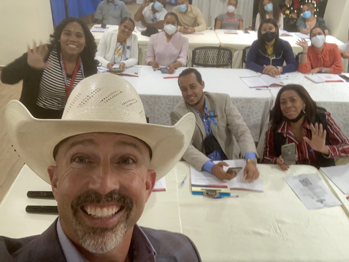 Trey__Johnson's tweet photo. Trey teaching leadership at the University with teachers &amp; principals. And last picture is the Minister of Sports for the Dominican Republic 🇩🇴 

#maxwelltransformdr 
#treyjohnsonleadership #dominicanrepublic🇩🇴 https://t.co/4WKXczwJsP