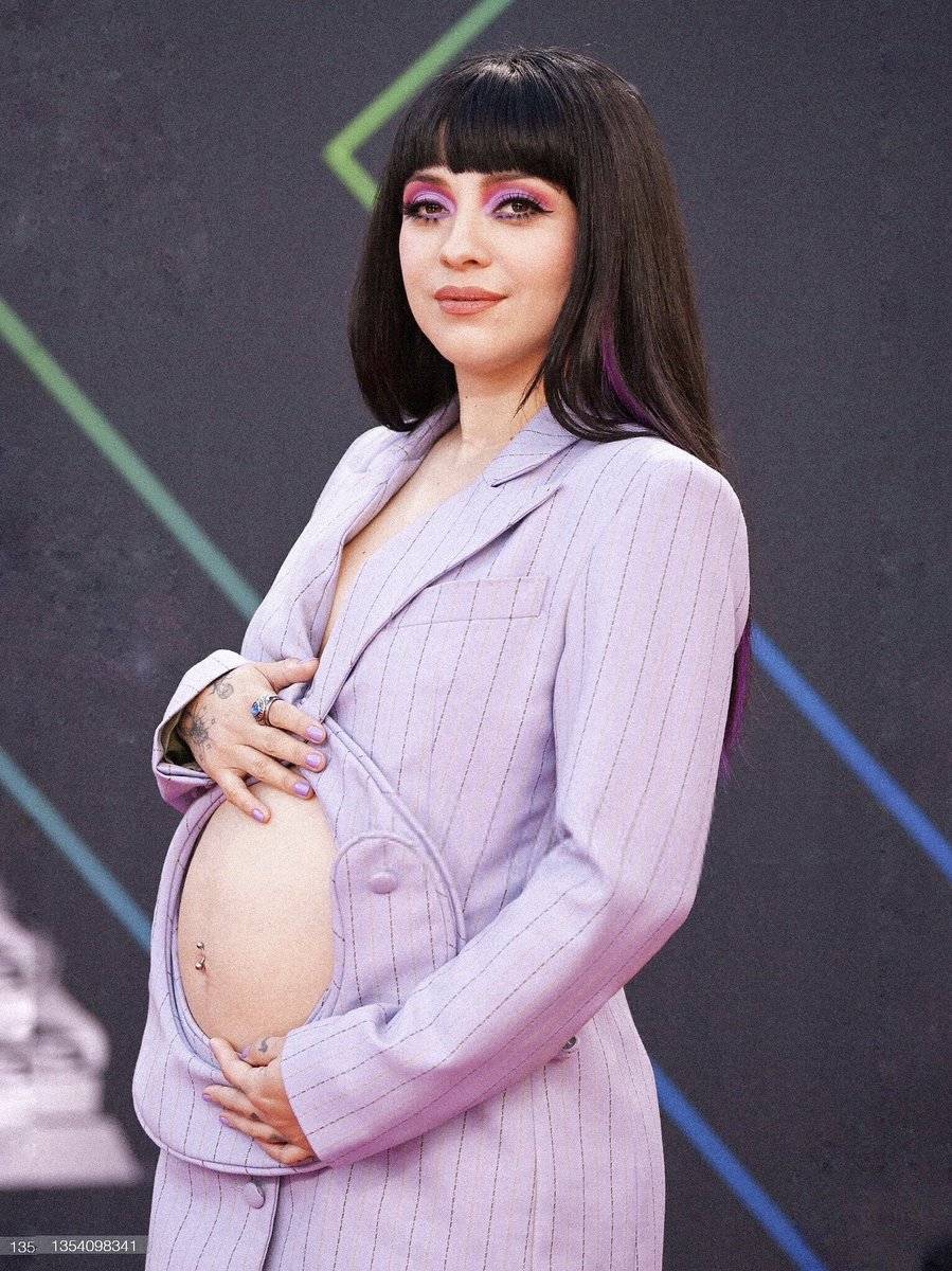 monlafertem's tweet photo. Felicidades bebe por ese Grammy @monlaferte ♥️ https://t.co/plBhmuW3OE