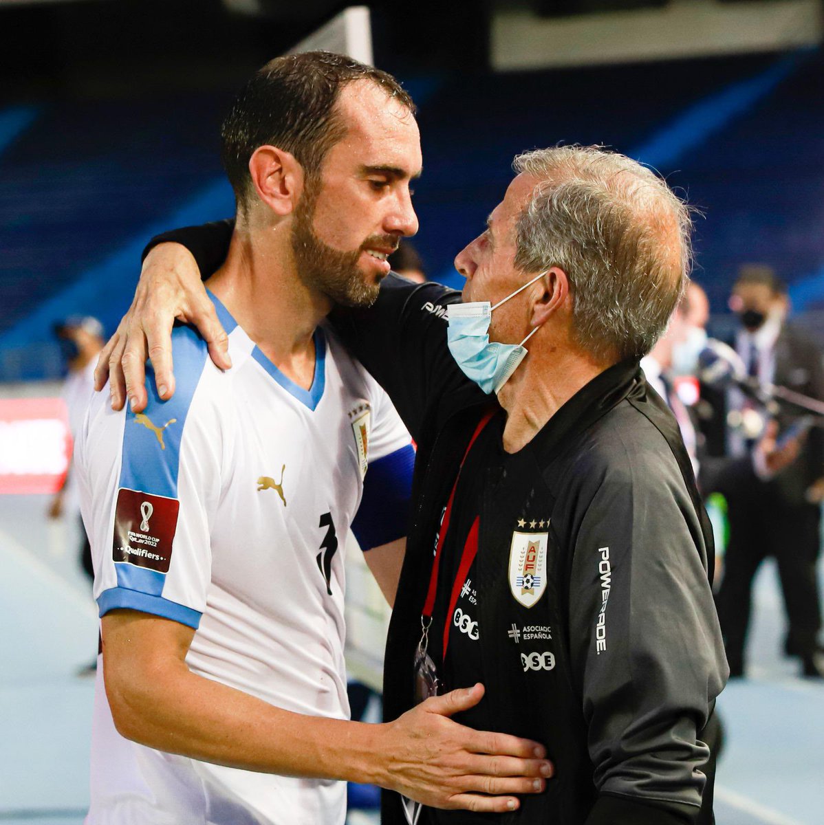 diegogodin's tweet photo. ¡Gracias Maestro! https://t.co/dtv3DI4mHa