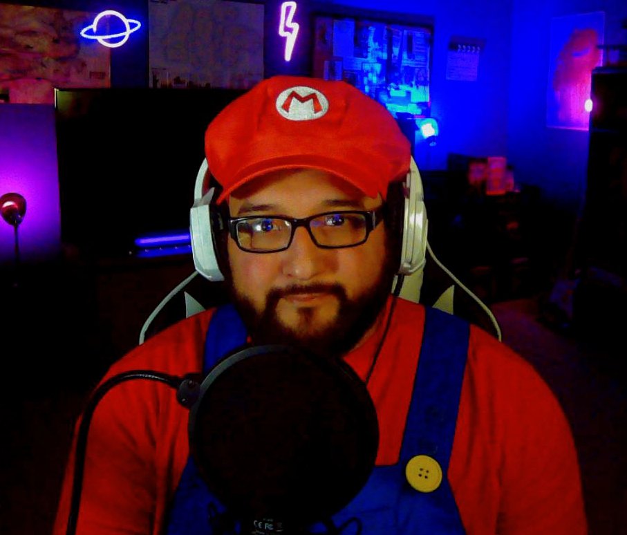 gordacity's tweet photo. So playing Super Mario Bros as Drunk Mario was interesting as fuck. 🤣🤣🤣 Not my proudest moment lol #Mario #mariobros #gaming #youtuber #streamer #funny #fun #drunkness #supermario #marioparty #mariokart #booze #hilarious #gameswithfriends #marioandluigi #mariomaker https://t.co/tibeGsIiJo