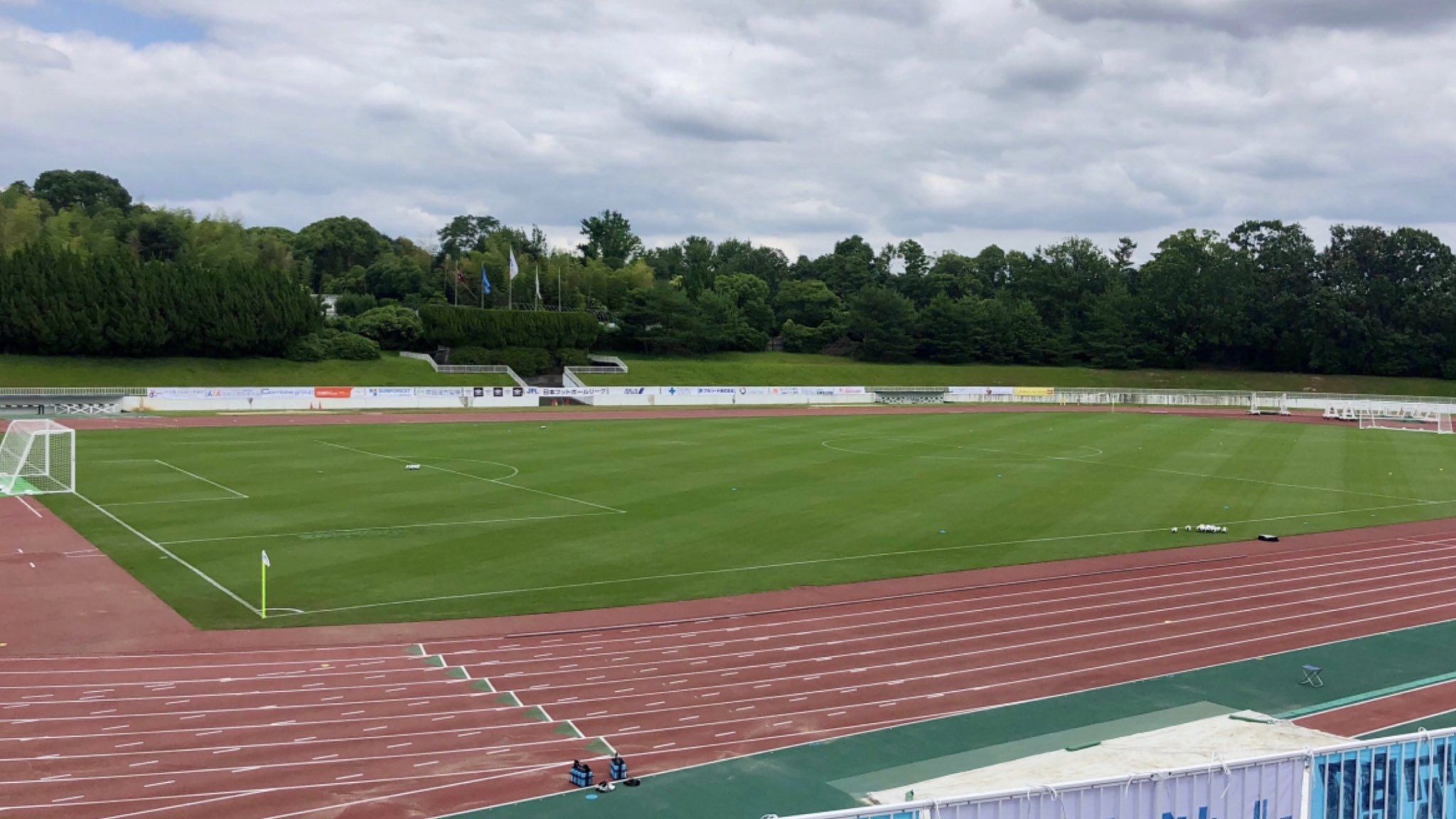 Jgka 第1回gkセレクション 会場 服部緑地公園陸上競技場 Jfl F C 大阪 のホームスタジアムのひとつ 綺麗に整備された芝生で 皆さんのチャレンジを後押しします Gkセレクション Fc大阪 服部緑地 Gk Goalkeeper T Co Ie6iwwqp0t Jgka 第1回gkセレクション 会場 服部緑地公園陸上競技場 Jfl F C 大阪 のホームスタジアムのひとつ 綺麗に整備された芝生で 皆さんのチャレンジを後押しします Gkセレクション Fc大阪 服部緑地 Gk Goalkeeper T Co Ie6iwwqp0t