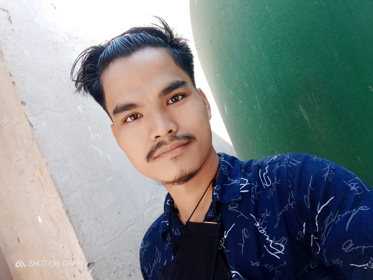 PramojoyC's tweet photo. @AHNAZMUL2 hair condition https://t.co/mKu90SSF7S