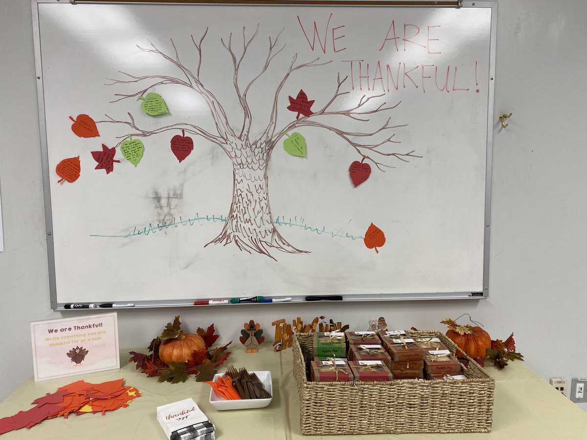 LouiseArcherES's tweet photo. Pop-Up Pie Party! We are so thankful for our wonderful staff. Thanks to the PTA for your support to make this event happen! https://t.co/5Nj5VpkcDb