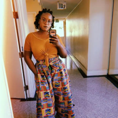 TODAY @ 4pm! Join us "Inside the Comedy Writers' Room" with television writer Gigi McCreery, featuring writers <a href="/AprilROfficial/">April Rock</a> and <a href="/readitsomewhere/">Tavi Marie</a>! Learn how they develop their work for television—from idea through production 🎬

REGISTER: ow.ly/nlje50GReT8