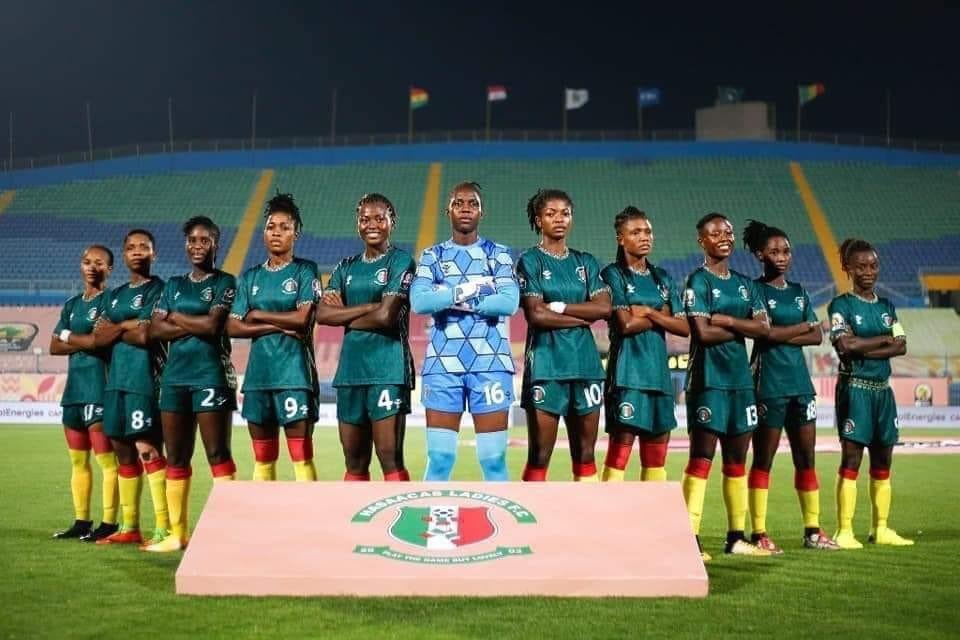 EshunLee20's tweet photo. Keep your heads up @HasaacasLadies
You’re champions and forever you will be… keep working hard.. Hoping now we can get the attention the women’s football needs in Ghana.. Proud of you all #Doooooooo💚💚💚💚💚💚💚 #Hasmal https://t.co/PGAD7pUfv9