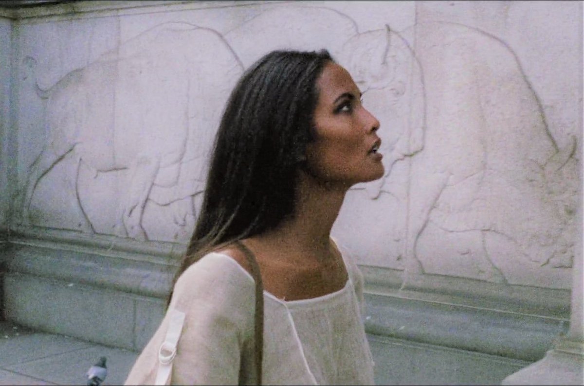 THECOOLISSUE's tweet photo. Emanuelle and the Last Cannibals (1977) https://t.co/agPyvDHln5