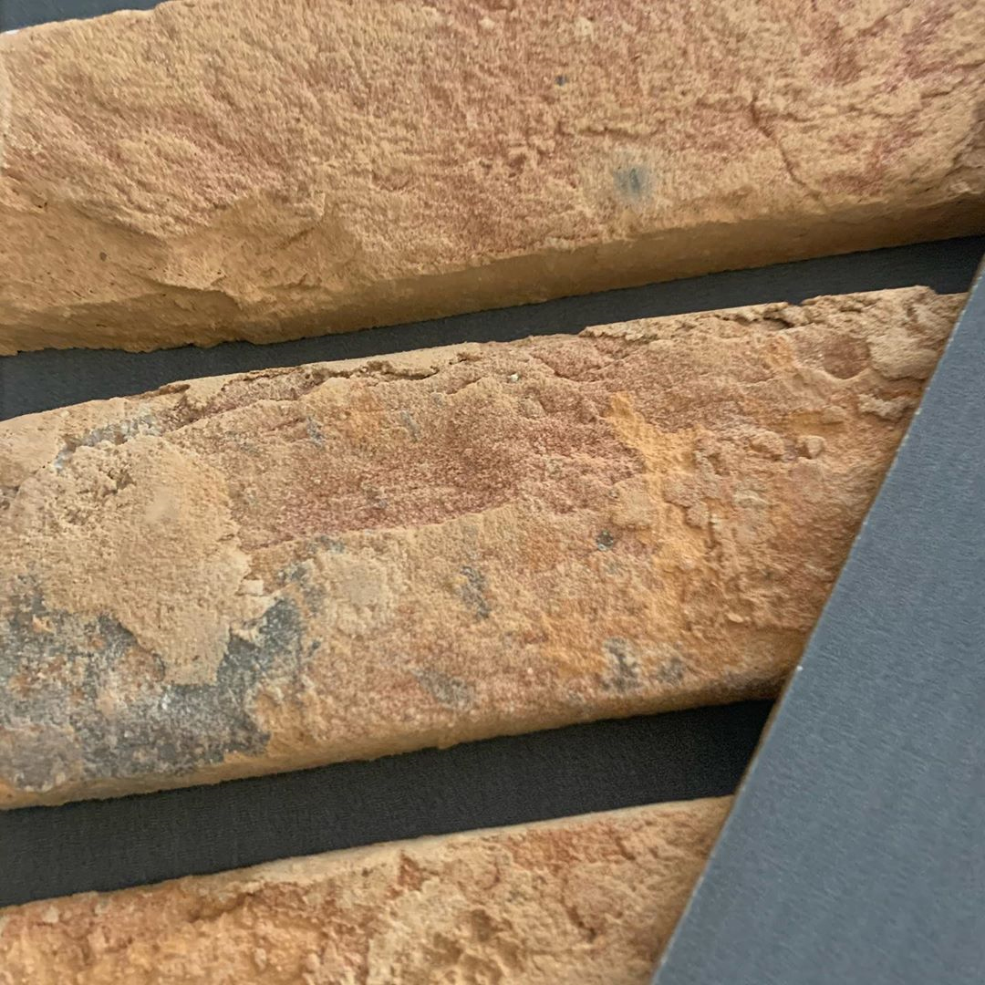 brickslipsuk's tweet image. New Sandalwood #brickslips

#moodboard
#sampleboard
#designboard
#yourdesign
#interiorstyle
#exposedbrick
#bricktiles
#realbrick