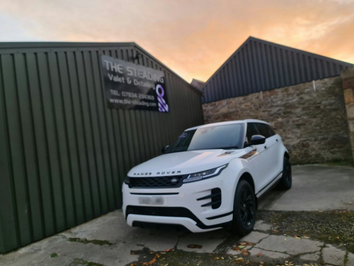 _TheSteading's tweet photo. #RangeRoverEvoque #newcardetail + #ceramiccoatings https://t.co/3U4808F7YZ