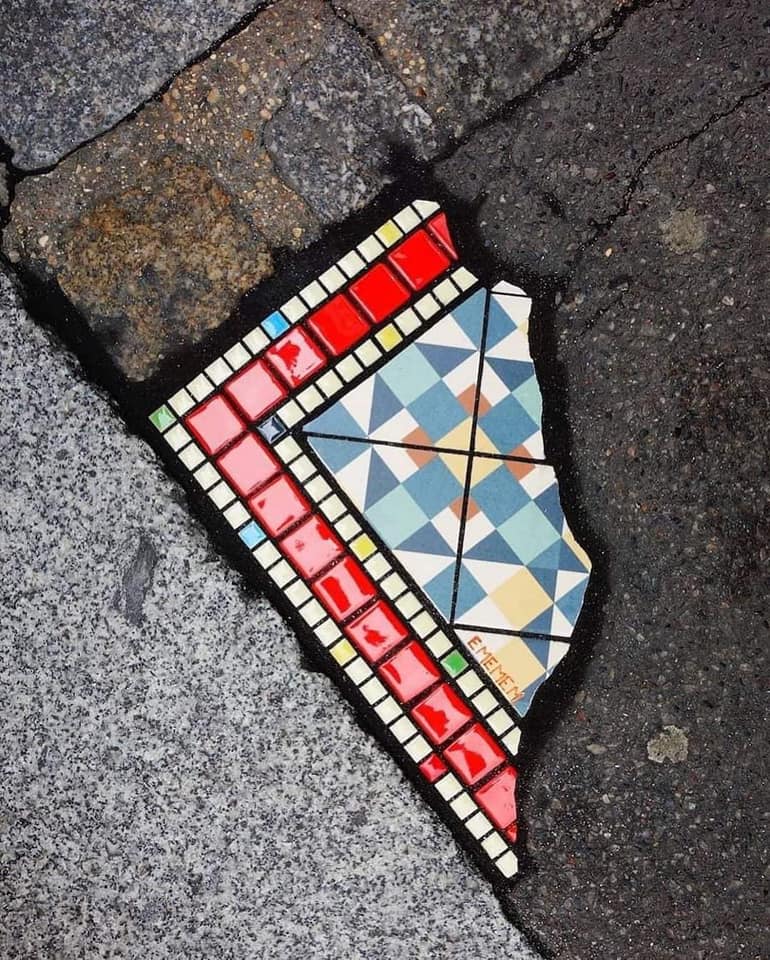 Anna Veprinska (@splitendedpoem) on Twitter photo A most beautiful thing: an artist in France fills holes in sidewalks with mosaics. He is known as the "paving surgeon" and has been "treating the wounds of urban streets since 2016." A most beautiful thing: an artist in France fills holes in sidewalks with mosaics. He is known as the "paving surgeon" and has been "treating the wounds of urban streets since 2016."