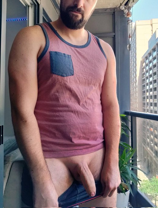 OnlyFans is 🚨25%🚨 off right now, subscribe to see my full face 😘 https://t.co/XM9XHp23ol