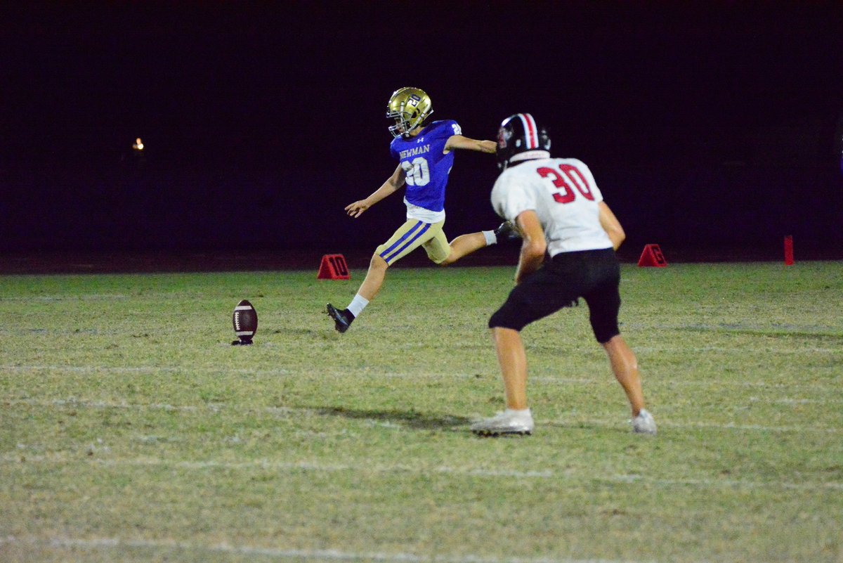 NewmanCrusaders's tweet photo. Cheer on the Varsity Football team tonight @7:30 pm at Florida Christian High School in Miami for the Regional Semi-Final game. 🏈🏈🏈Go Crusaders! 💙💛#cncrusaders #cnathletics https://t.co/eUf77rZvH6